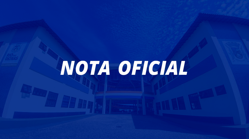 Imagem com foto da sede administrativ ao fundo escrito Comunicado em primeiro plano