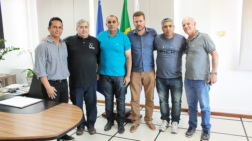 A reunião foi no gabinete do prefeito