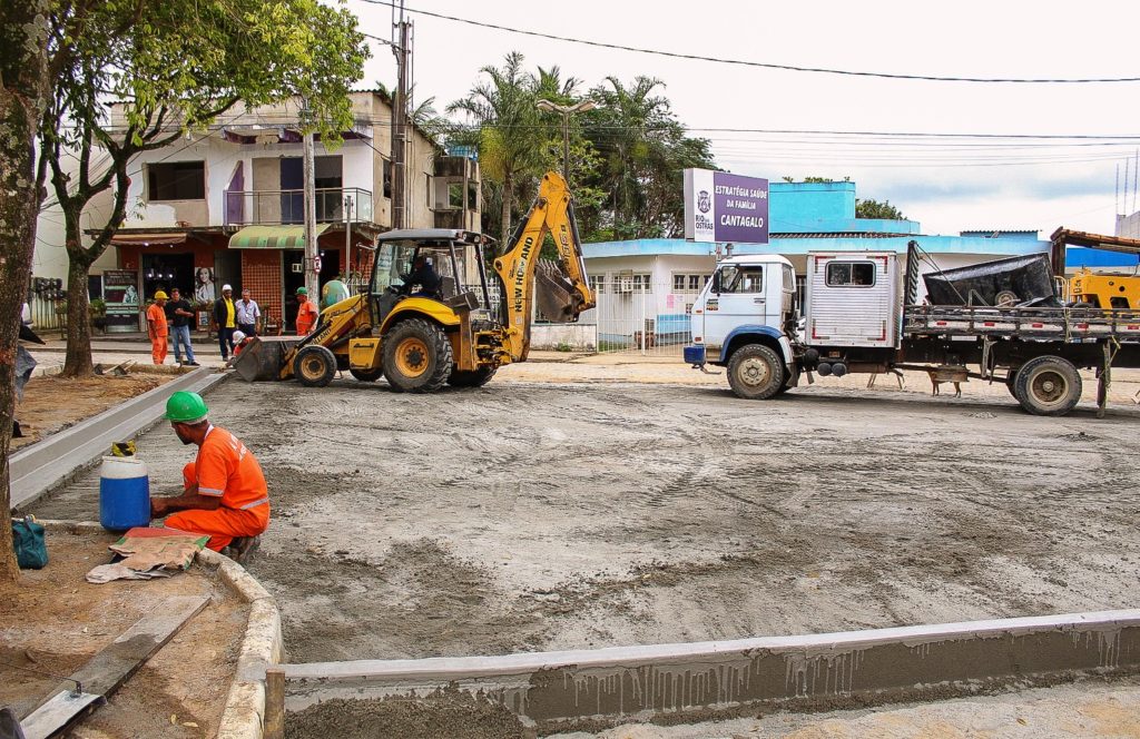 Obra na praça