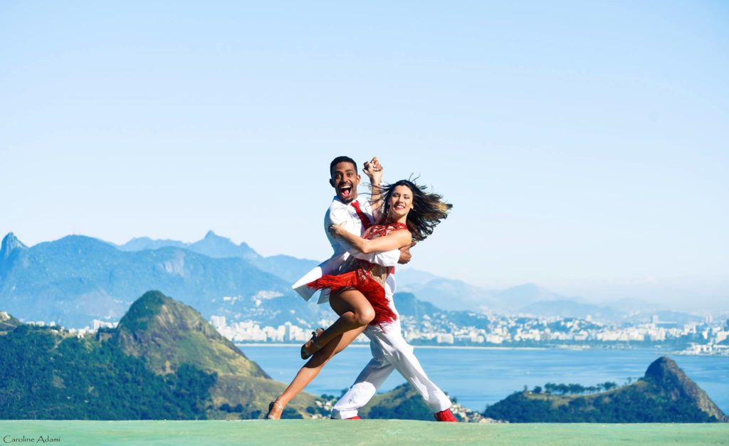 Bailarinos