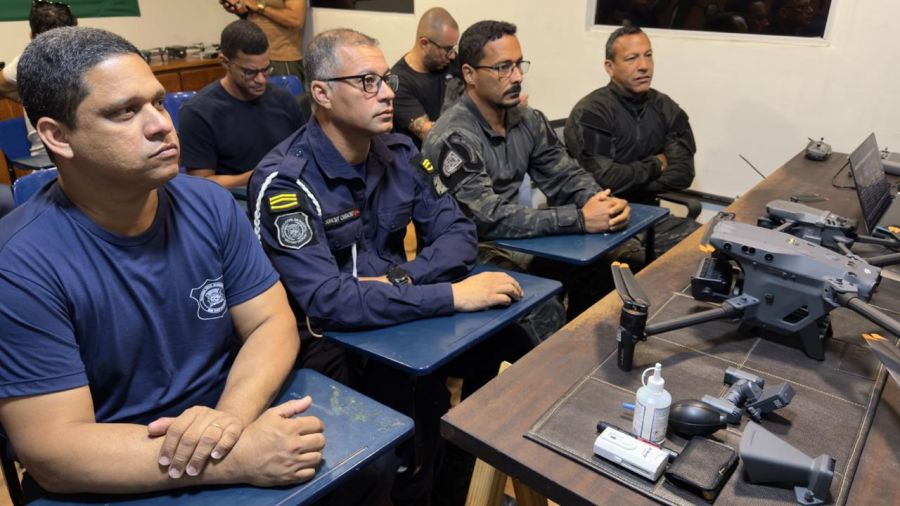 Guarda Civil Municipal faz curso inédito de operações com drones
