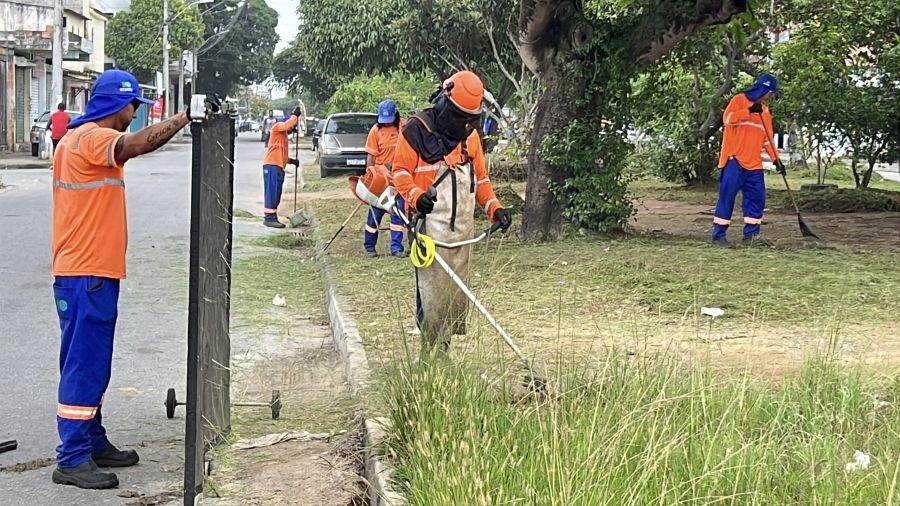 Cidade recebe mutirão de limpeza para garantir bem-estar da população Cidade recebe mutirão de limpeza para garantir bem-estar da população