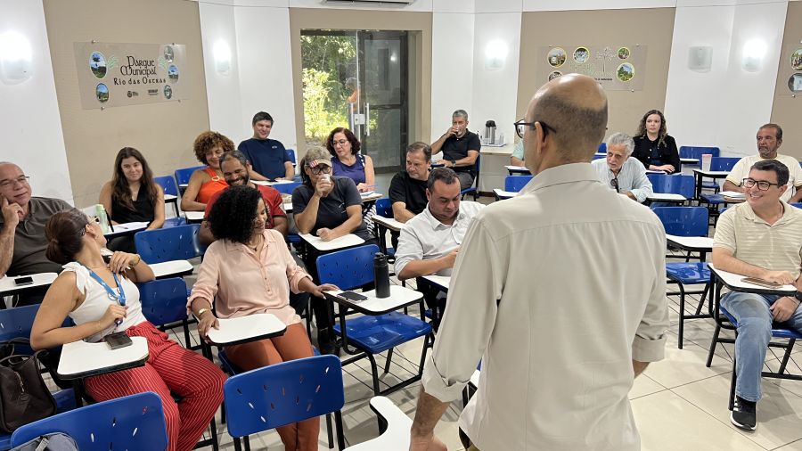 Grupo Pró-Catadores debate gestão de resíduos Grupo Pró-Catadores debate gestão de resíduos
