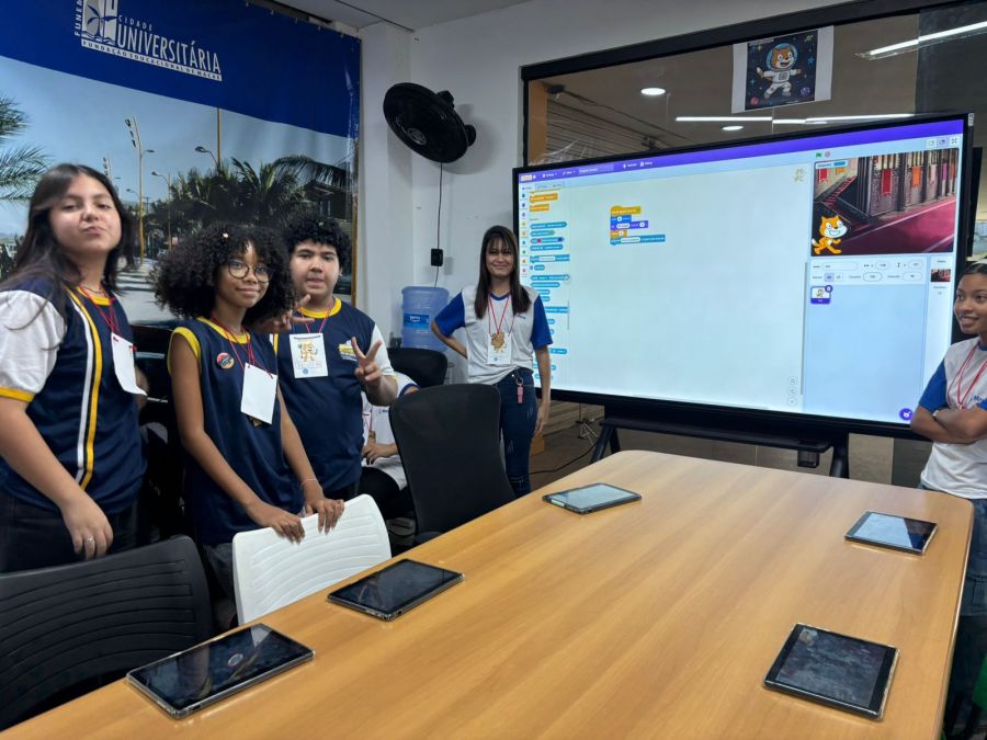 Escolas participam do Scratch Day na Cidade Universitária