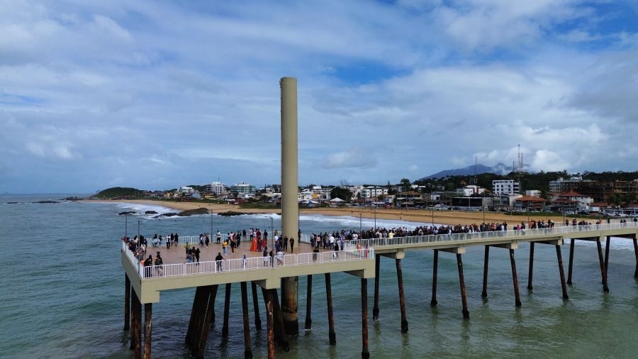 Rio das Ostras celebra a reabertura do Píer do Emissário