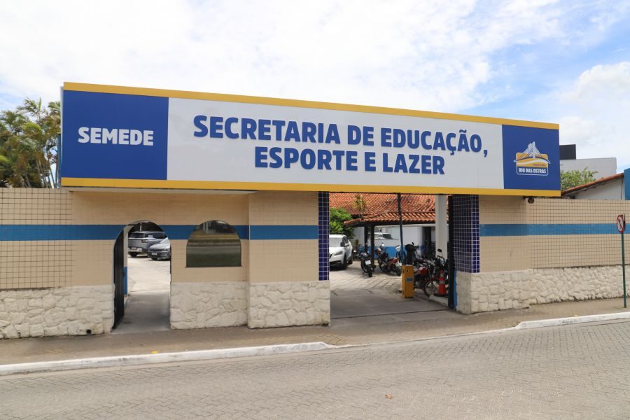 Rio das Ostras divulga contratação de novos profissionais para a Educação