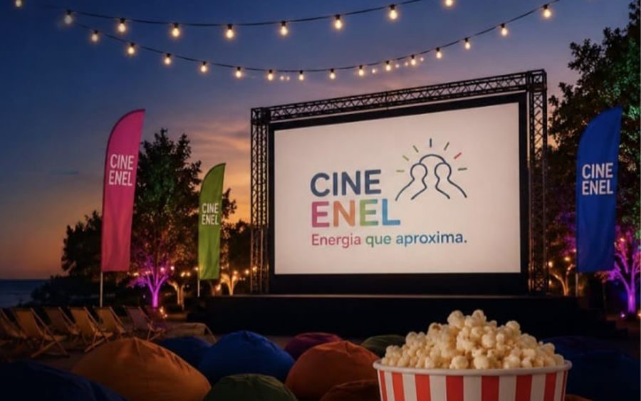 Enel Rio leva cinema ao ar livre à Praça São Pedro Enel Rio leva cinema ao ar livre à Praça São Pedro