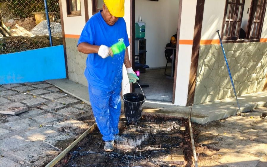 Escolas Municipais recebem manutenção nas férias