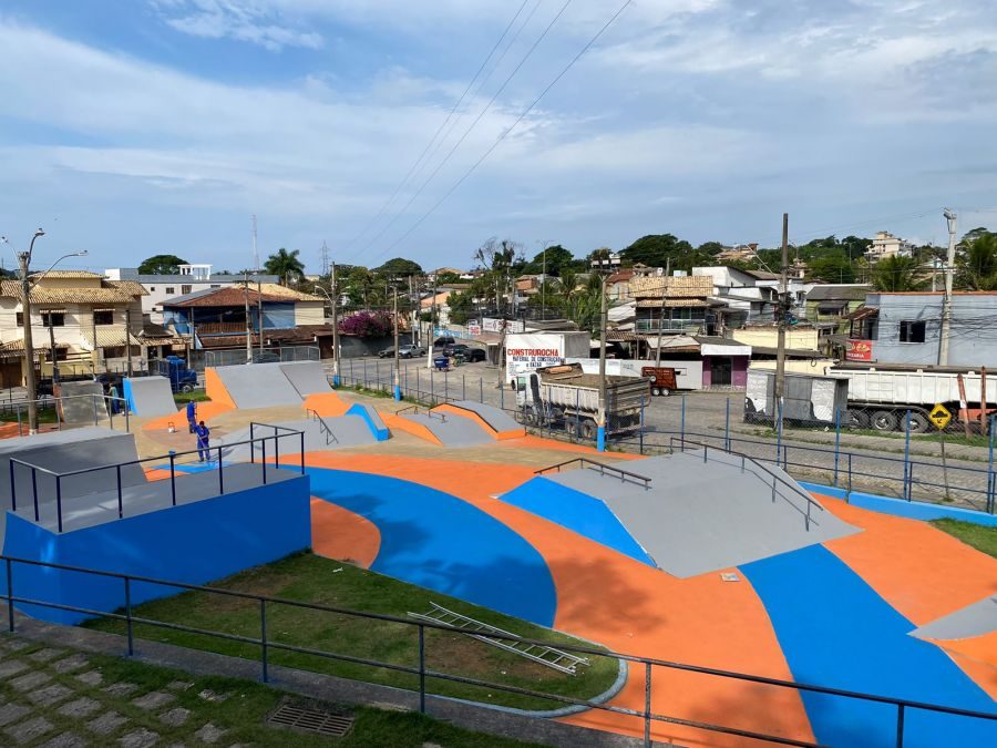Prefeitura conclui revitalização da Praça do Skate