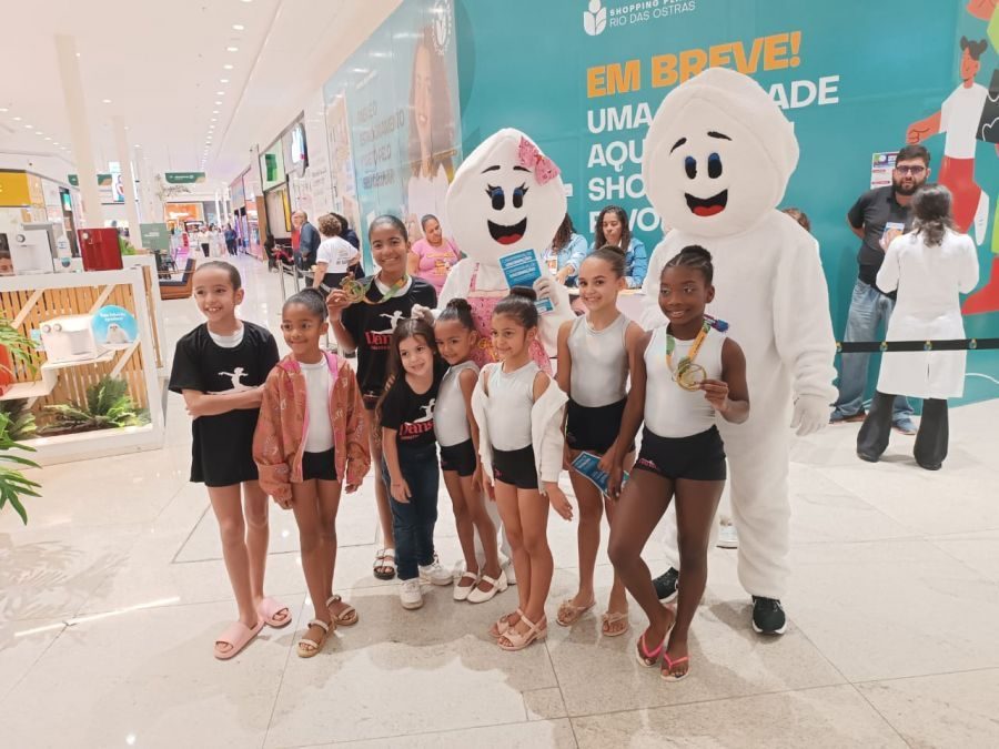 Saúde de Rio das Ostras promove vacinação no Shopping Plaza Saúde de Rio das Ostras promove vacinação no Shopping Plaza