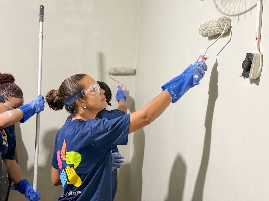 Ação voluntária leva pintura e atividades ao CIC de Cidade Praiana Ação voluntária leva pintura e atividades ao CIC de Cidade Praiana