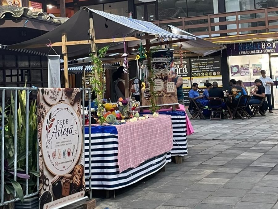 Feira Rede Artesã reúne artesanato, gastronomia no Centro de Rio das Ostras