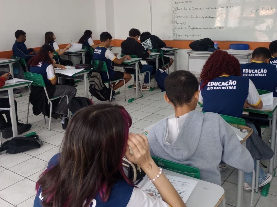Alunos fazem provas de avaliação do Saero