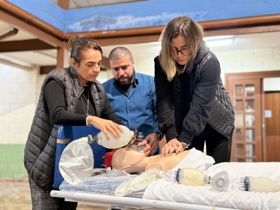Saúde qualifica profissionais para avançar no atendimento de emergência
