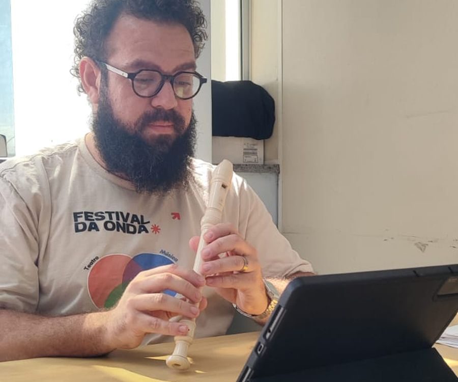 Professores iniciam curso de Educação Musical