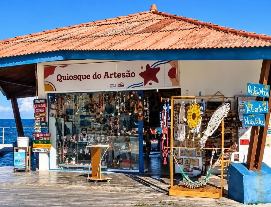 Quiosque do Artesão é parada para turistas